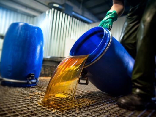 Reciclado de aceite usado